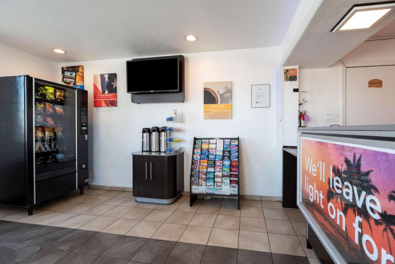 | Motel 6-Westley, CA