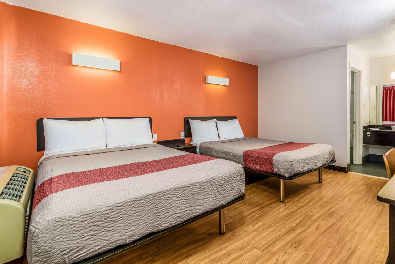 | Motel 6-Westley, CA