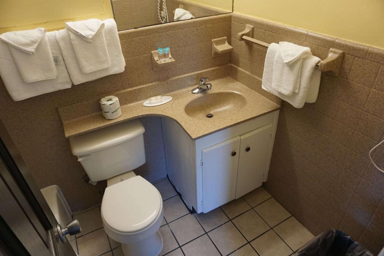  | Royal Palace Inn and Suites Myrtle Beach Ocean Blvd