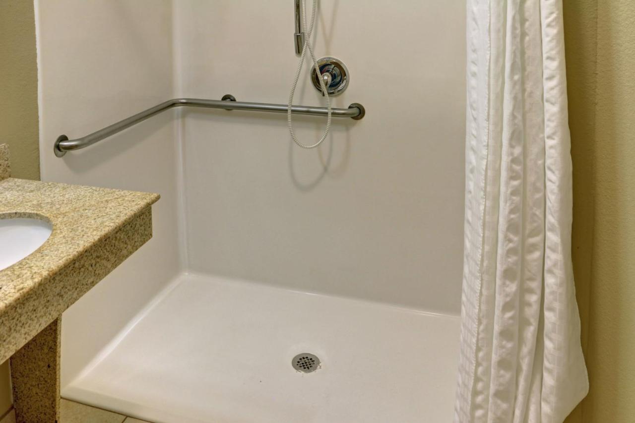 | Candlewood Suites Texarkana, an IHG Hotel