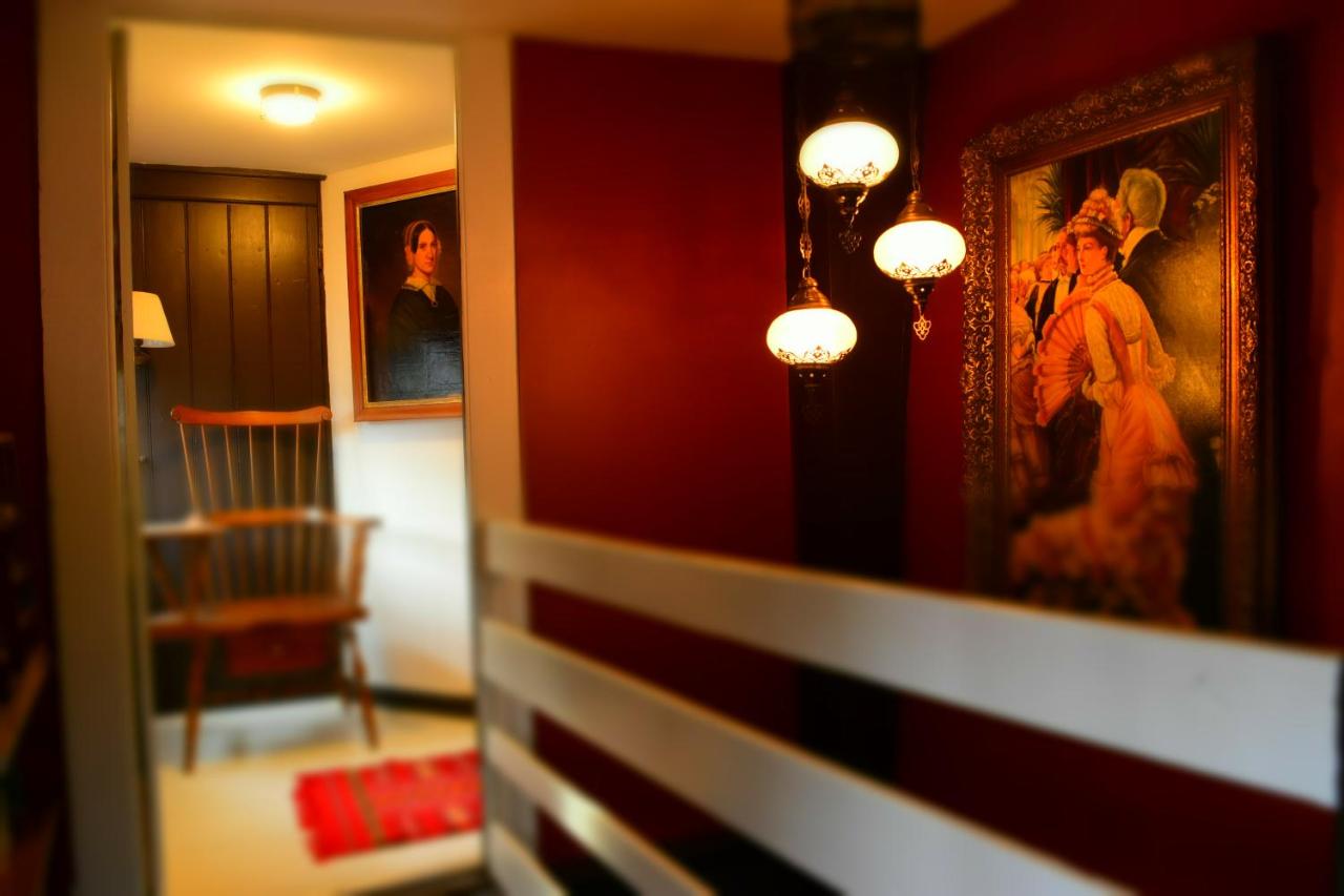  | The Daniels House Bed and Breakfast
