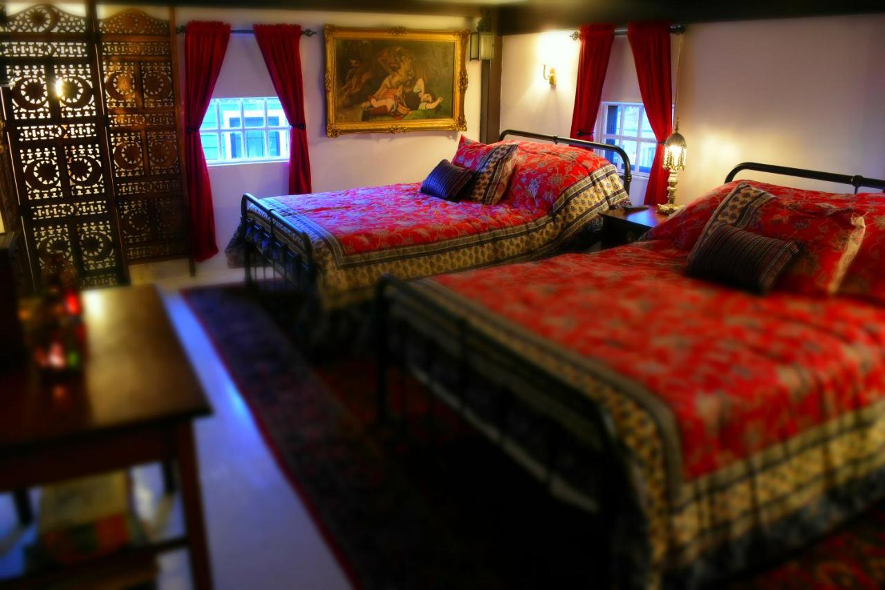  | The Daniels House Bed and Breakfast