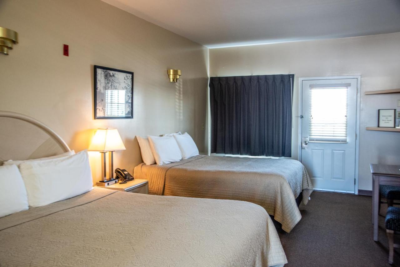  | West Bank Inn