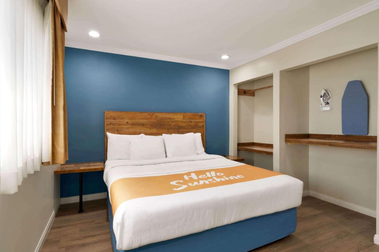 | Days Inn & Suites SDSU - LA MESA - SAN DIEGO