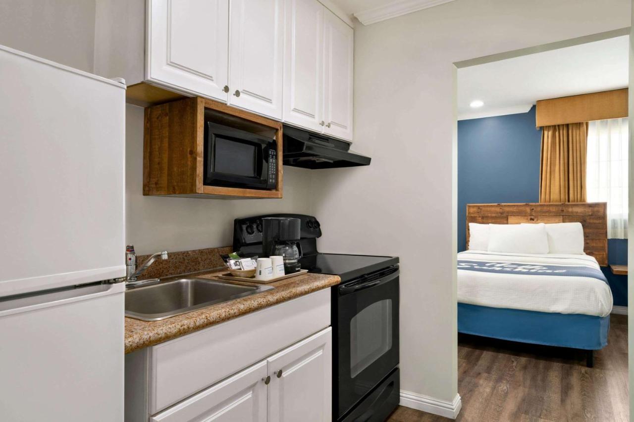 | Days Inn & Suites SDSU - LA MESA - SAN DIEGO