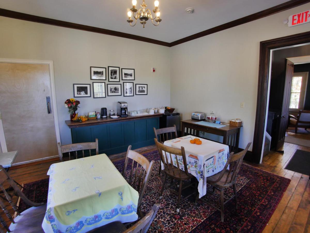 | Mill Pond Inn