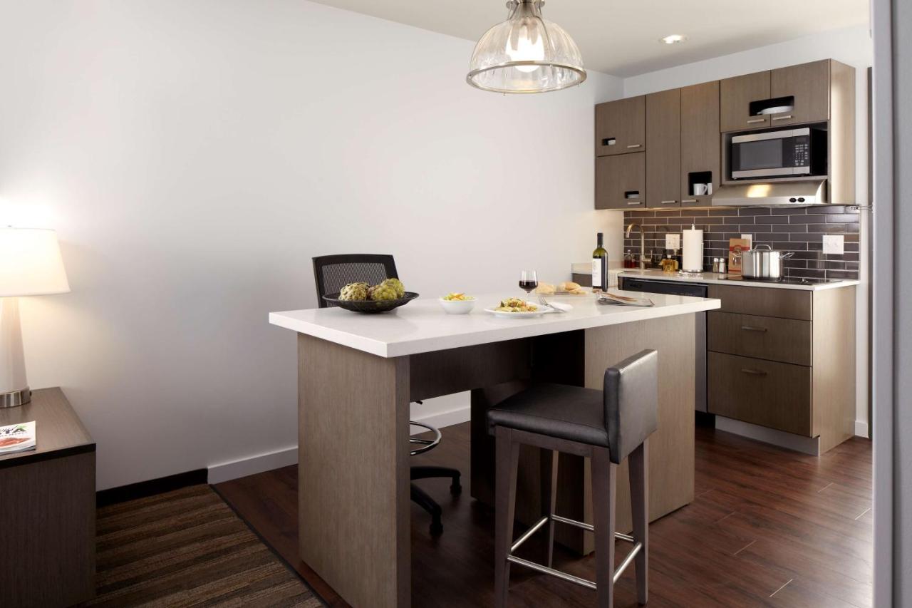 1 Bedroom Suite, 1 King Bed at Hyatt House Indianapolis / Fishers