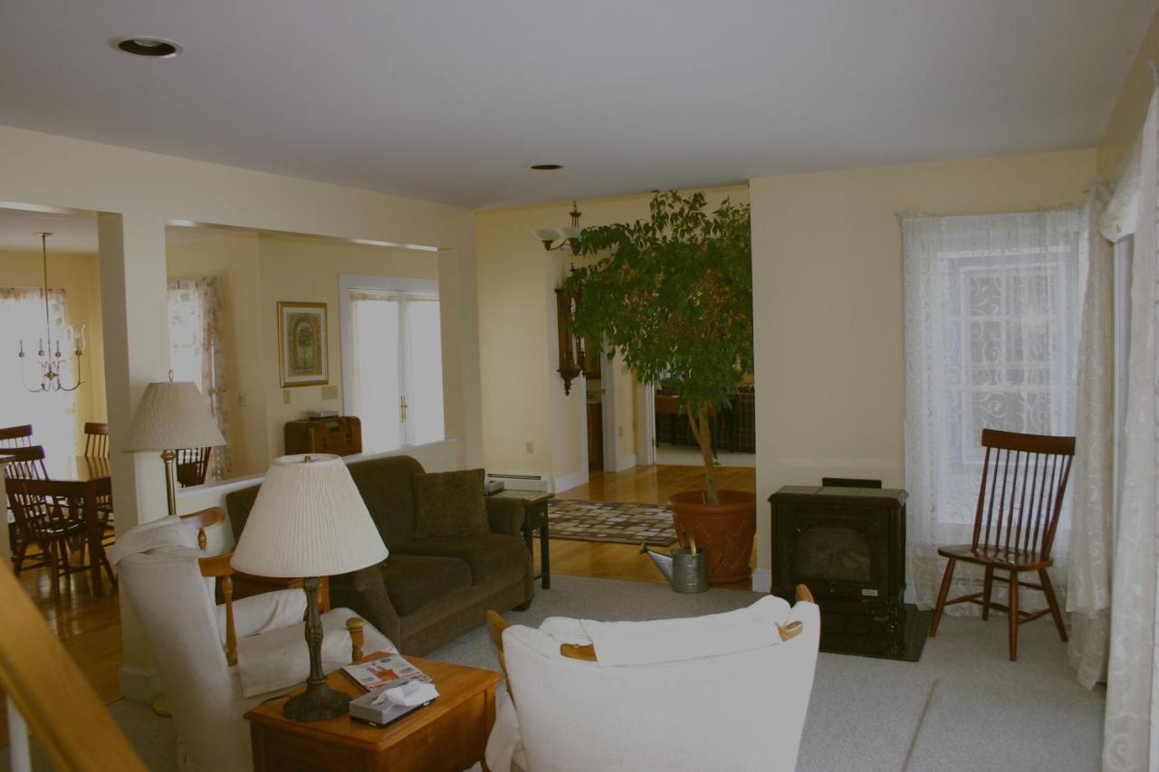 | Maple Hill Farm Bed & Breakfast