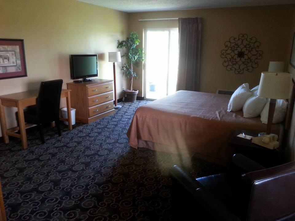 | Pine View Resort