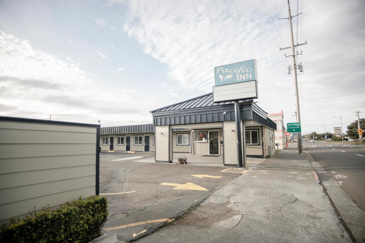 | Pacific Inn