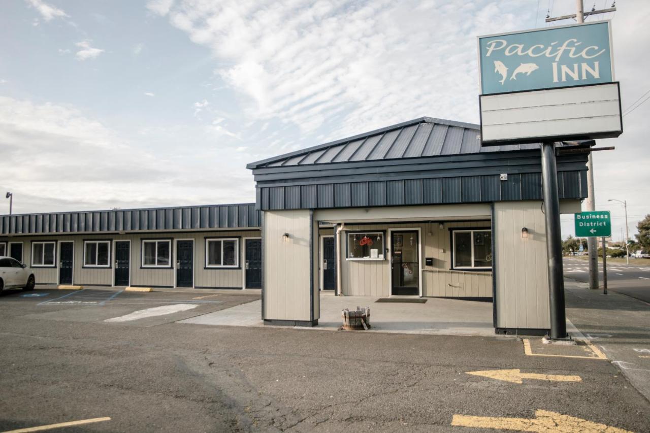 | Pacific Inn