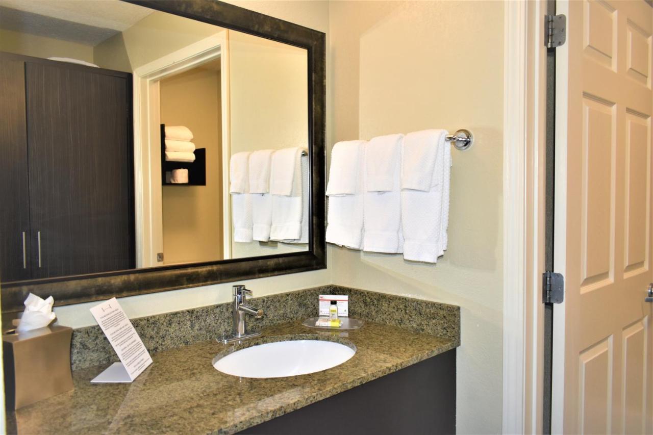 | Staybridge Suites Albuquerque North, an IHG Hotel