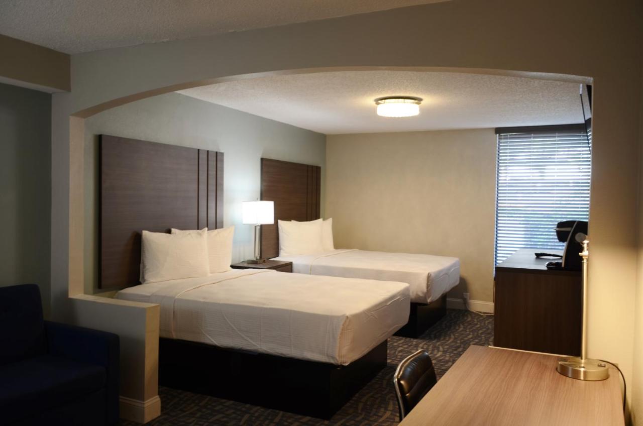 Executive Two Queens Renovated at Opal Hotel & Suites