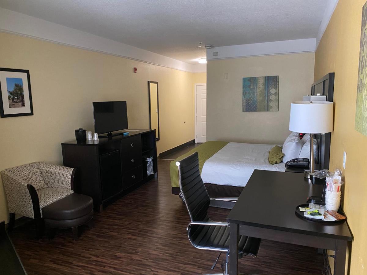 Single Room - Disability Access at Galveston Beach Hotel