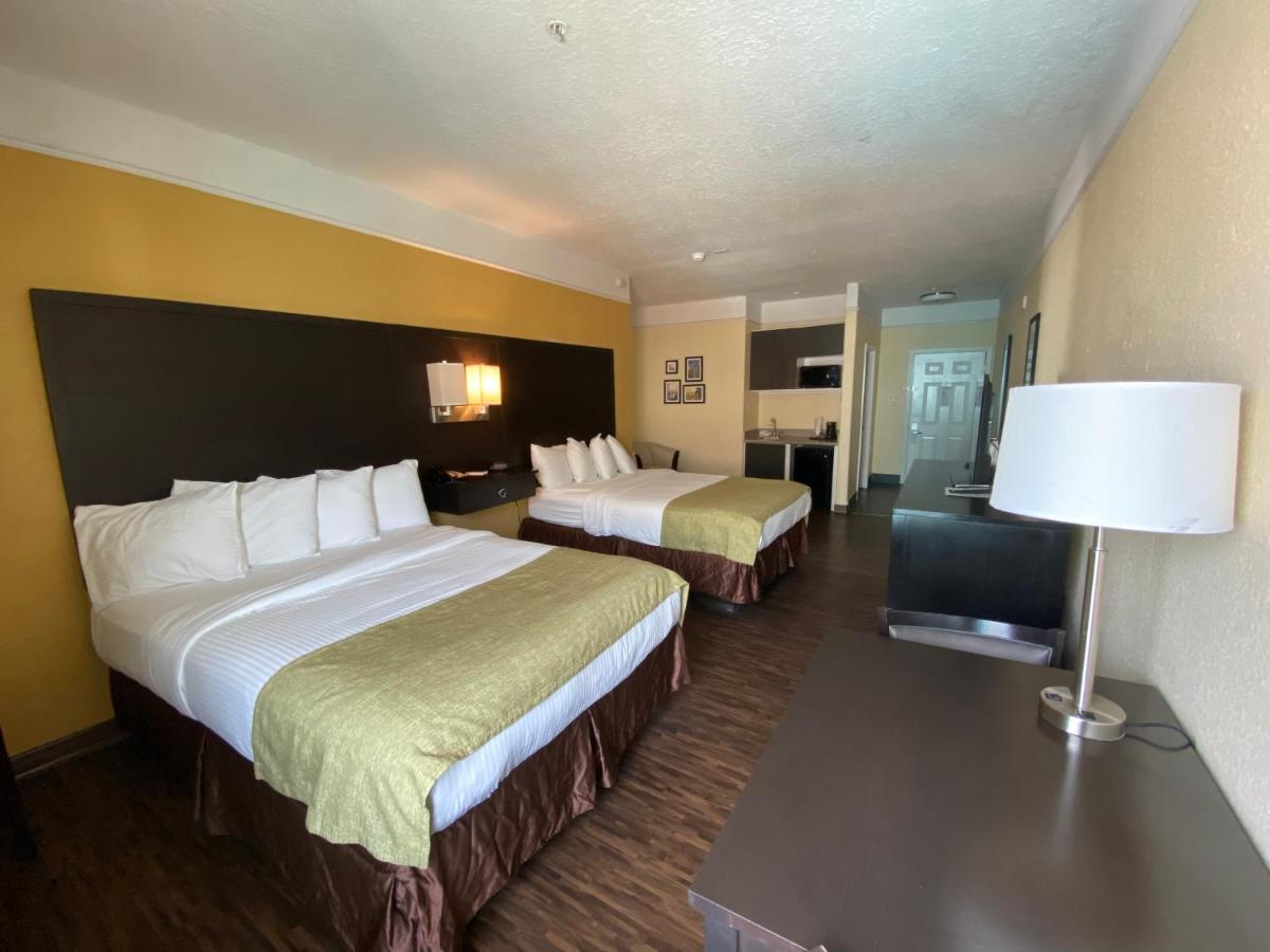 Family Room at Galveston Beach Hotel