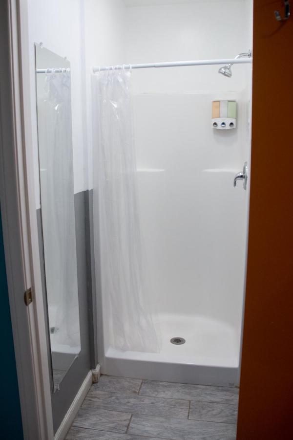 | Melrose Hostel