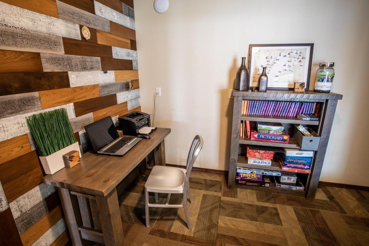 | Open Hearth Lodge