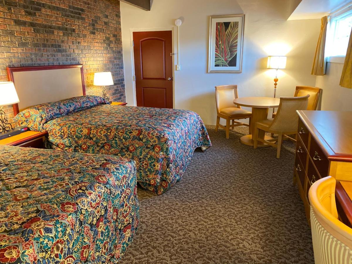  | Dunes Inn Alamosa