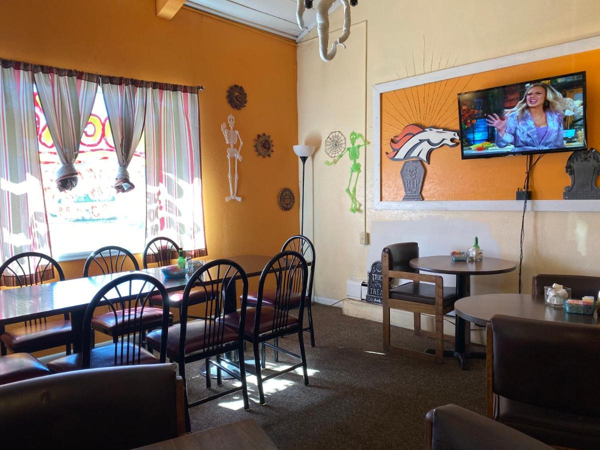  | Dunes Inn Alamosa
