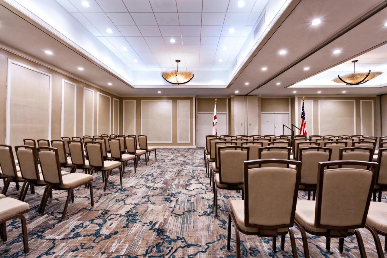| Holiday Inn Miami West - Airport Area, an IHG Hotel
