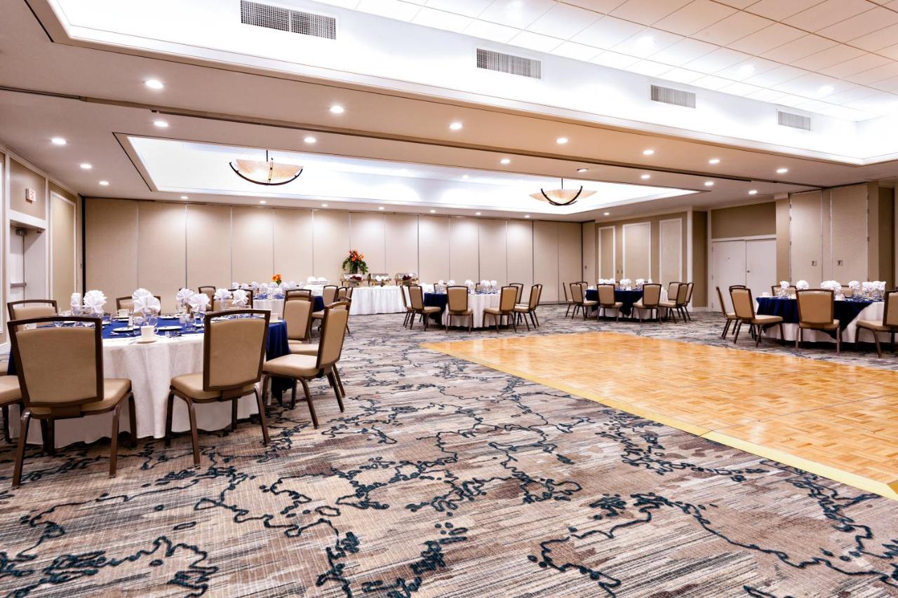 | Holiday Inn Miami West - Airport Area, an IHG Hotel