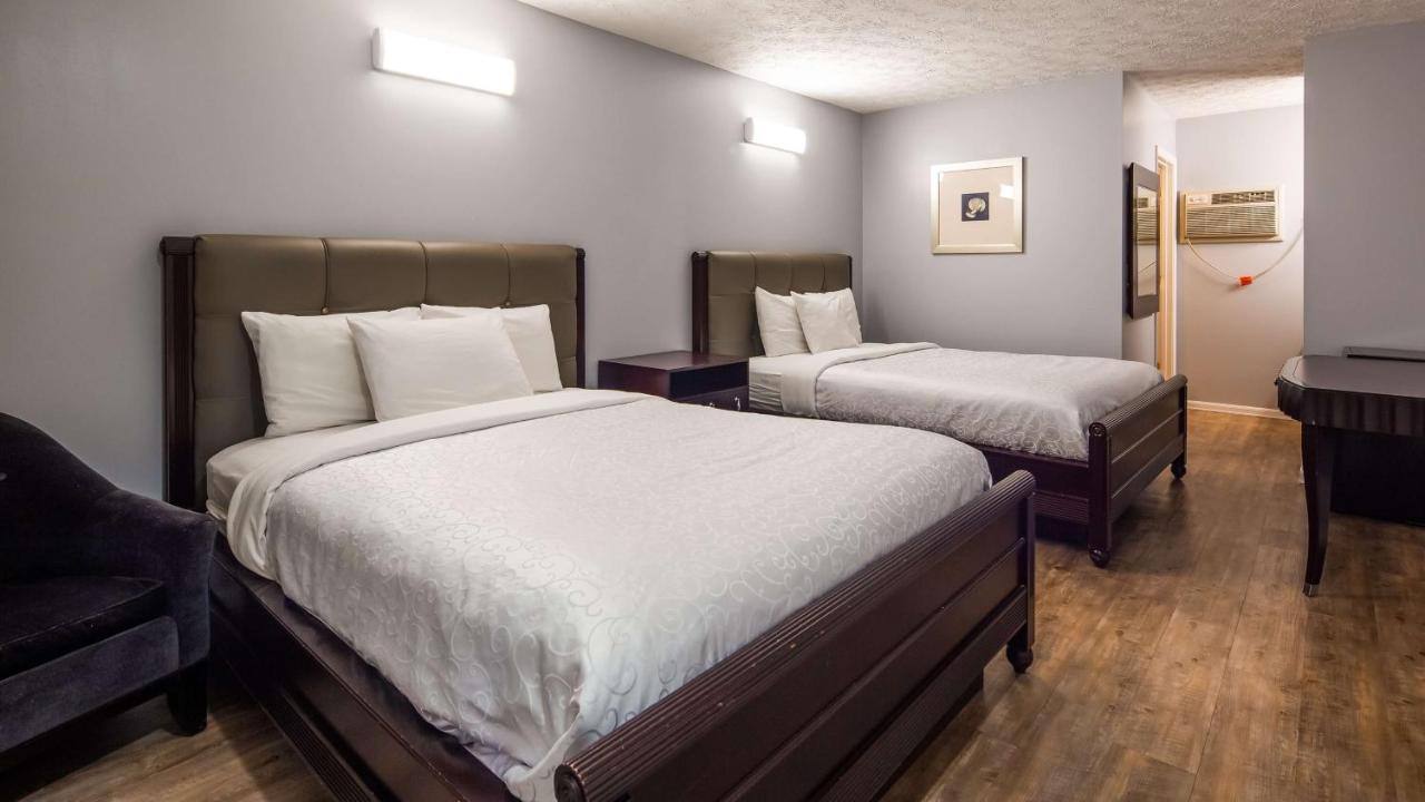 | Apple Valley Inn Pigeon Forge