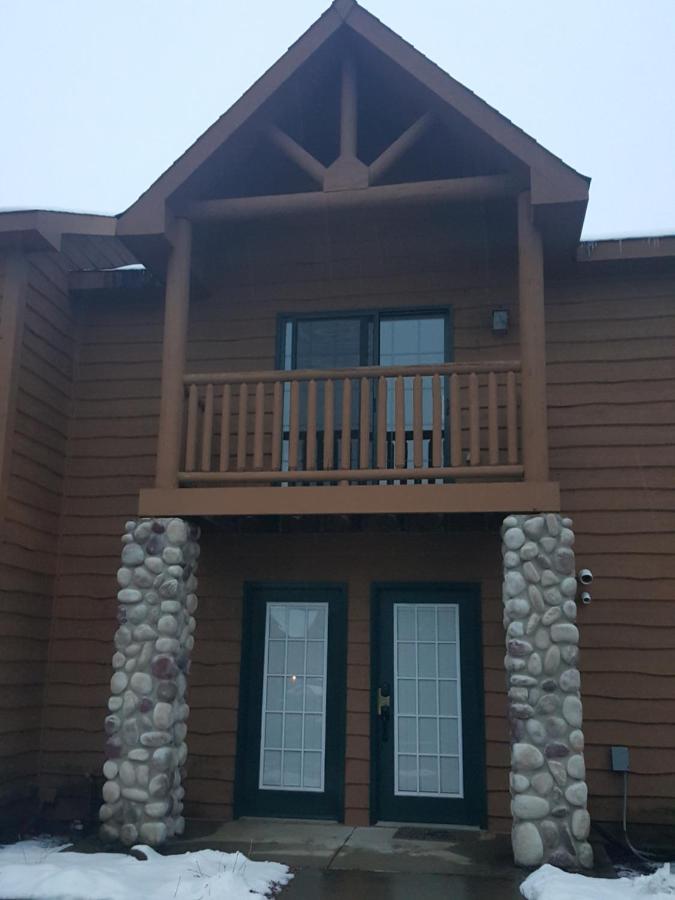| 2BR Rustic Villa