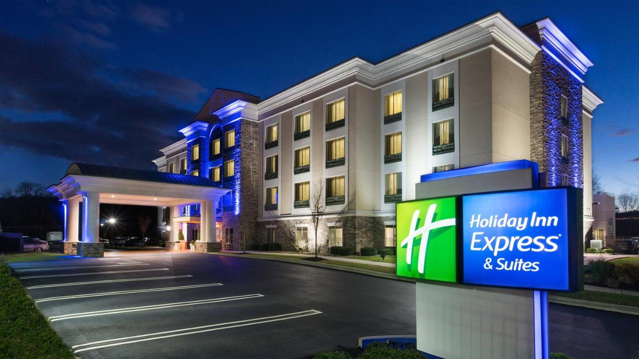 | Holiday Inn Express & Suites Stroudsburg-Poconos