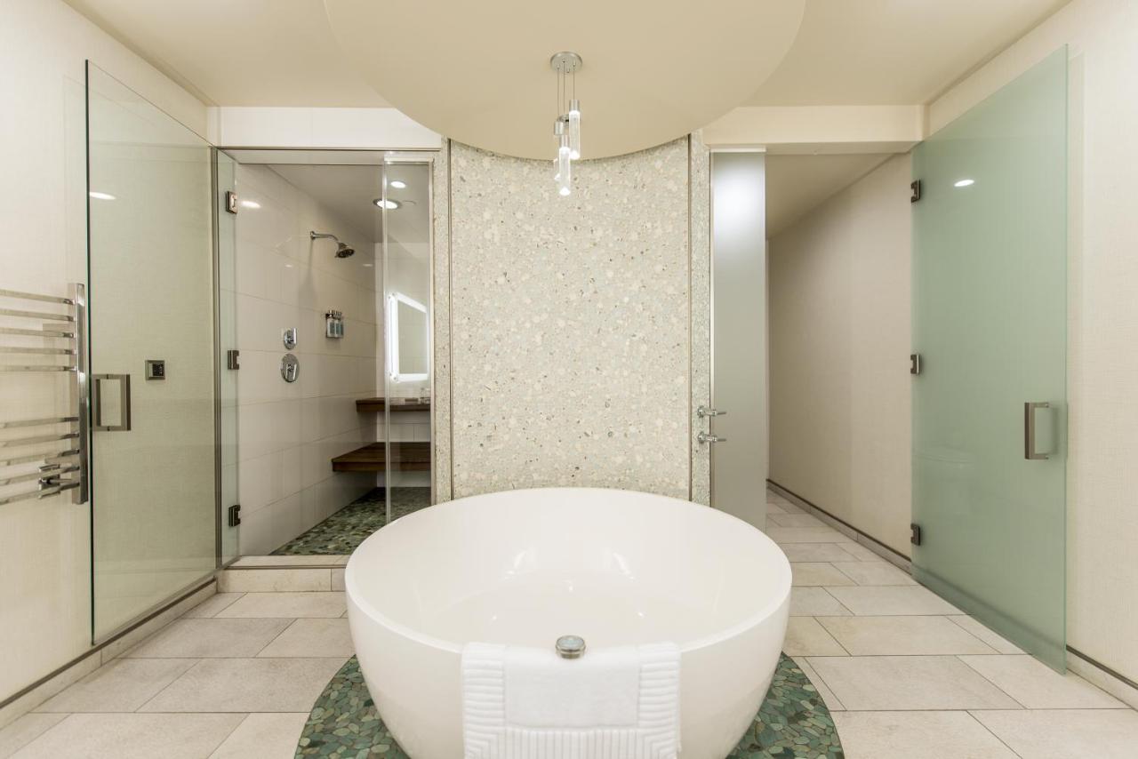 King Suite with Spa Bath at Shade Hotel Redondo Beach