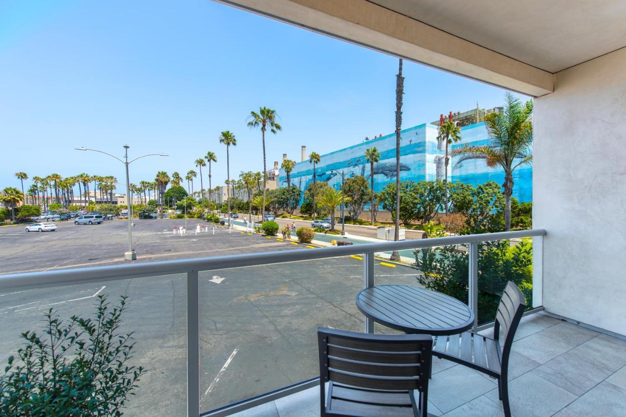 Queen Room - Disability Access at Shade Hotel Redondo Beach