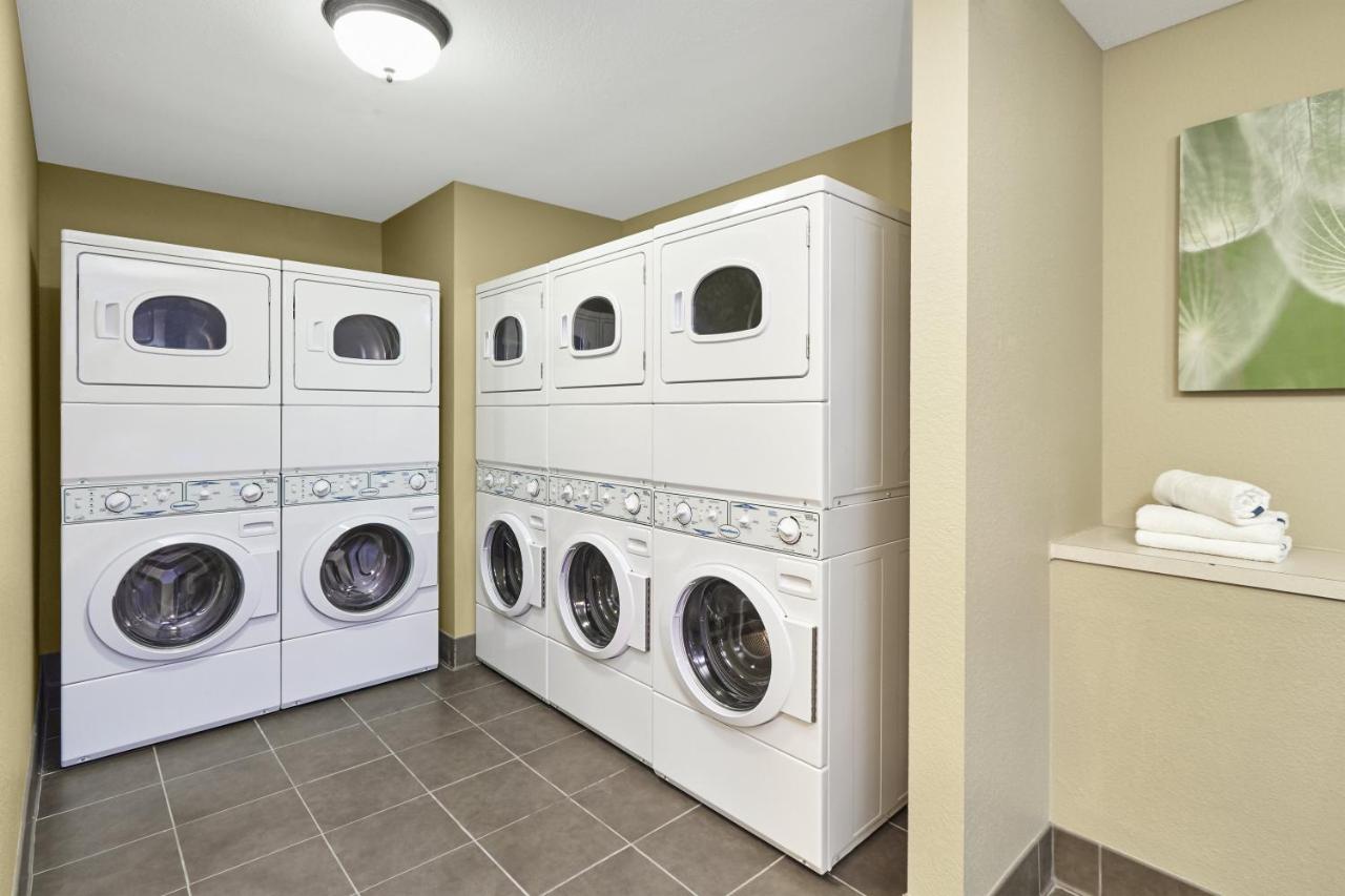  | Staybridge Suites Glenview, an IHG Hotel