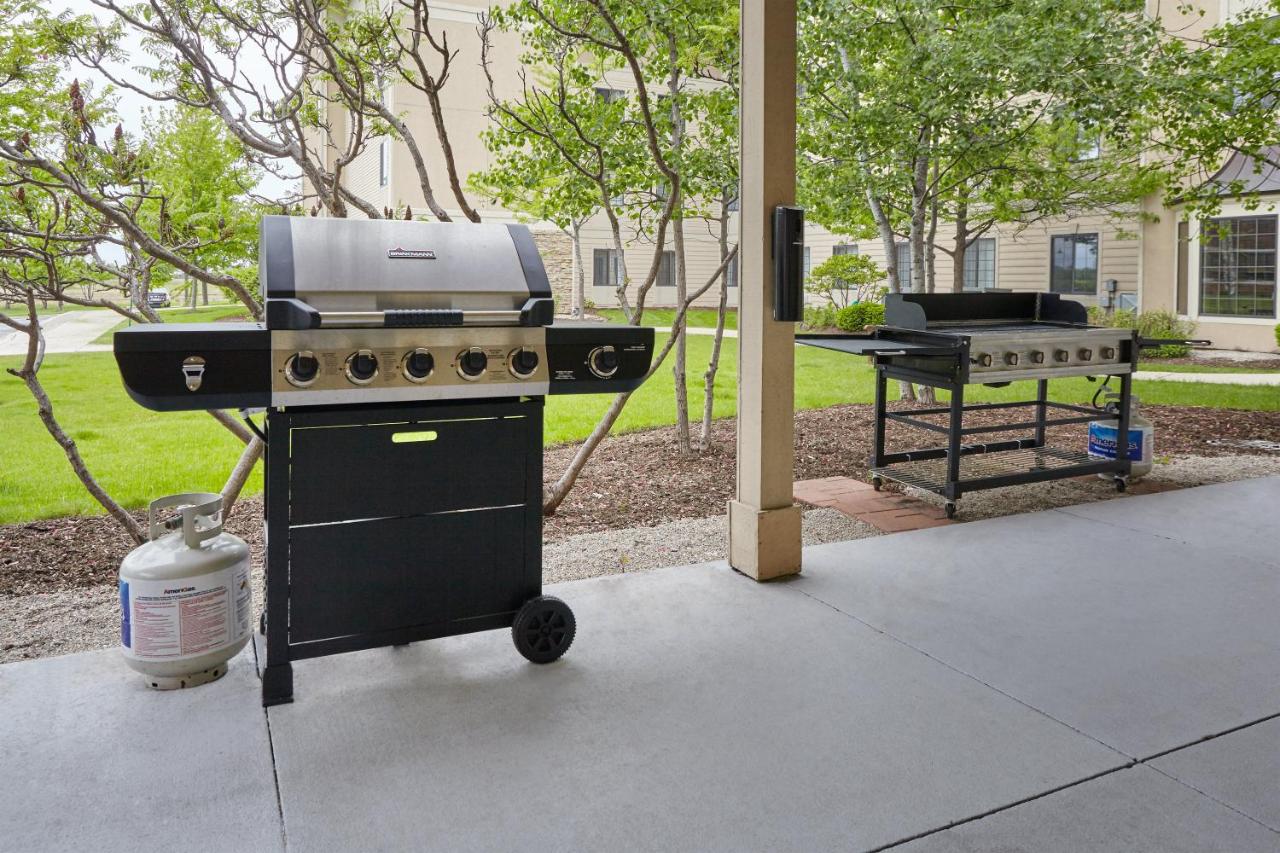  | Staybridge Suites Glenview, an IHG Hotel