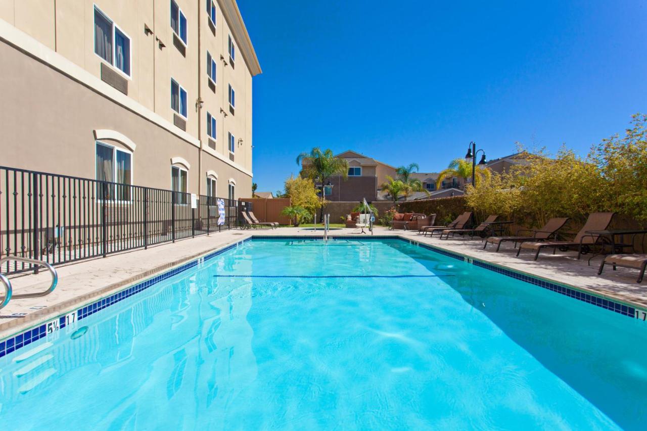 | Holiday Inn Express Los Angeles Airport Hawthorne, an IHG Hotel