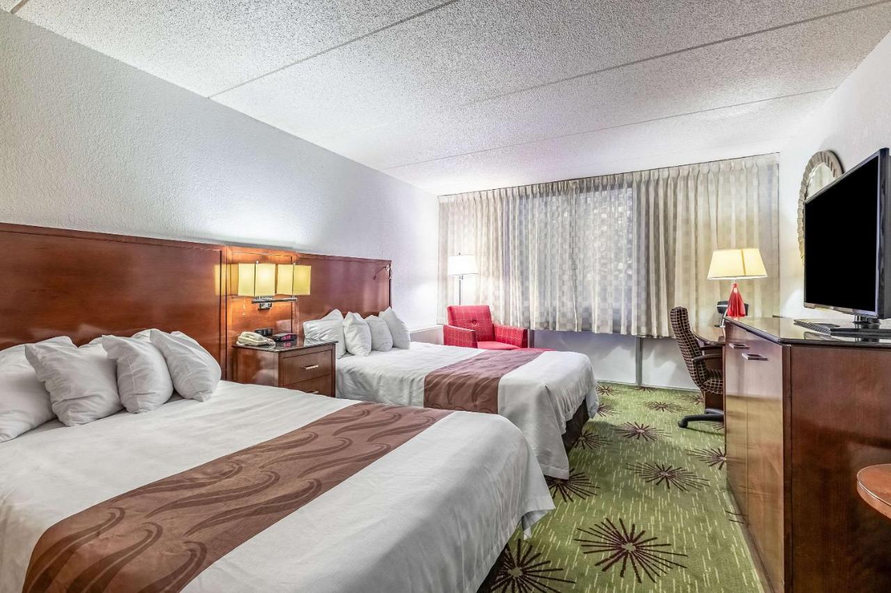Double Room with Two Double Beds - Non-Smoking at Quality Inn & Suites Albert Lea