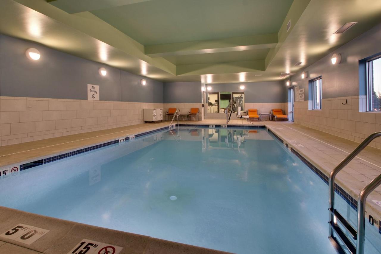  | Holiday Inn Express & Suites Lancaster East - Strasburg, an IHG Hotel