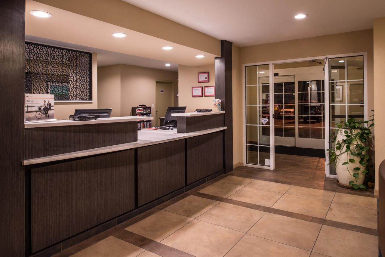  | Candlewood Suites Sierra Vista, an IHG Hotel