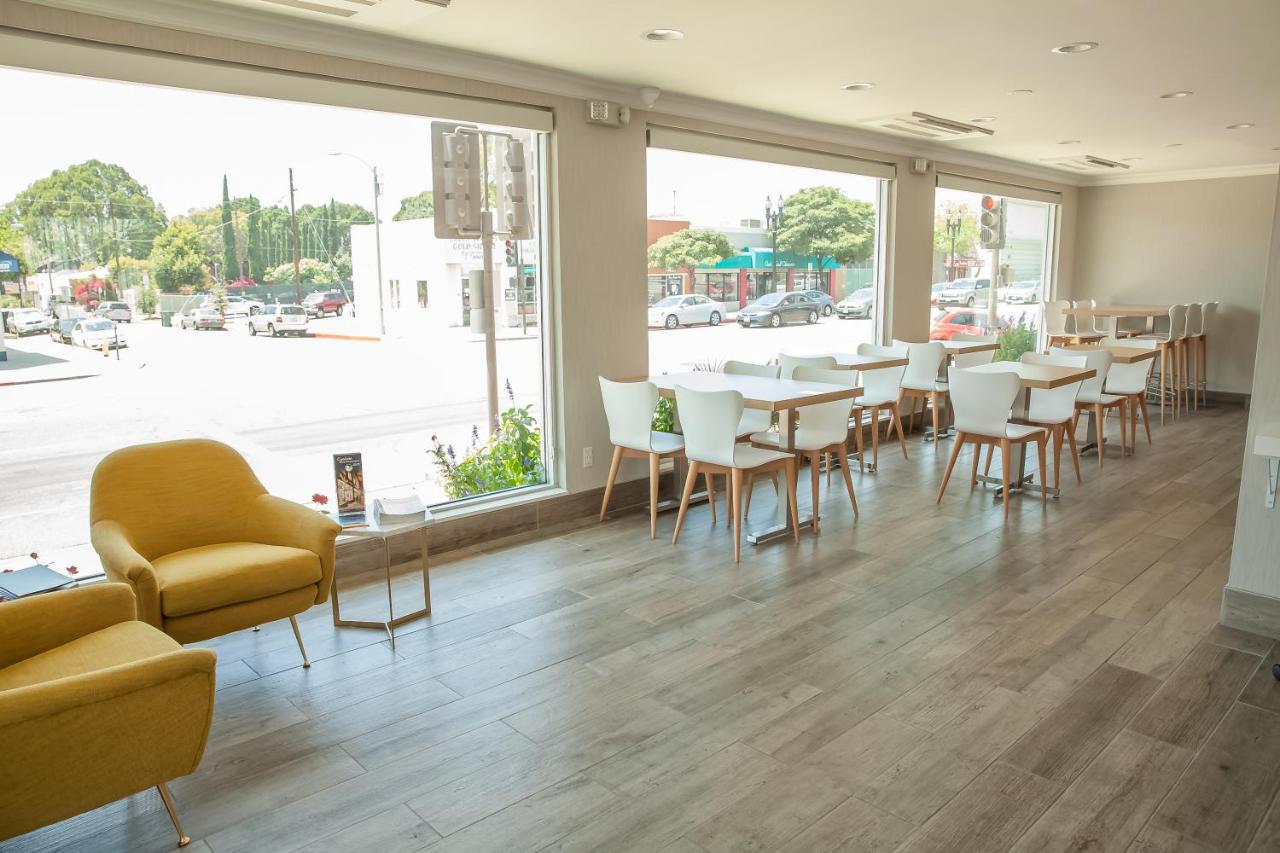 | Pasadena Rose & Crown Hotel