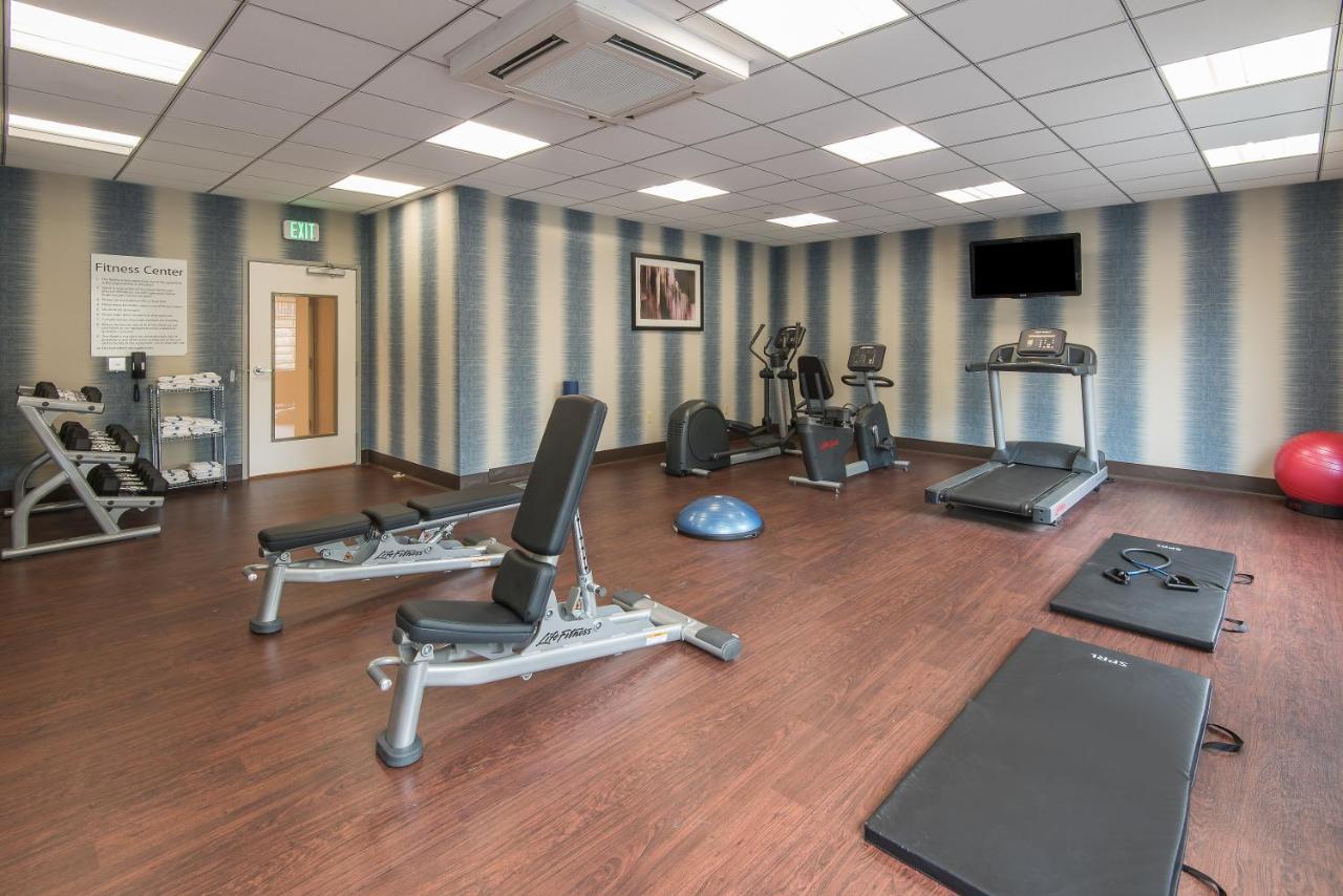 | Holiday Inn Express & Suites Norwood, an IHG Hotel
