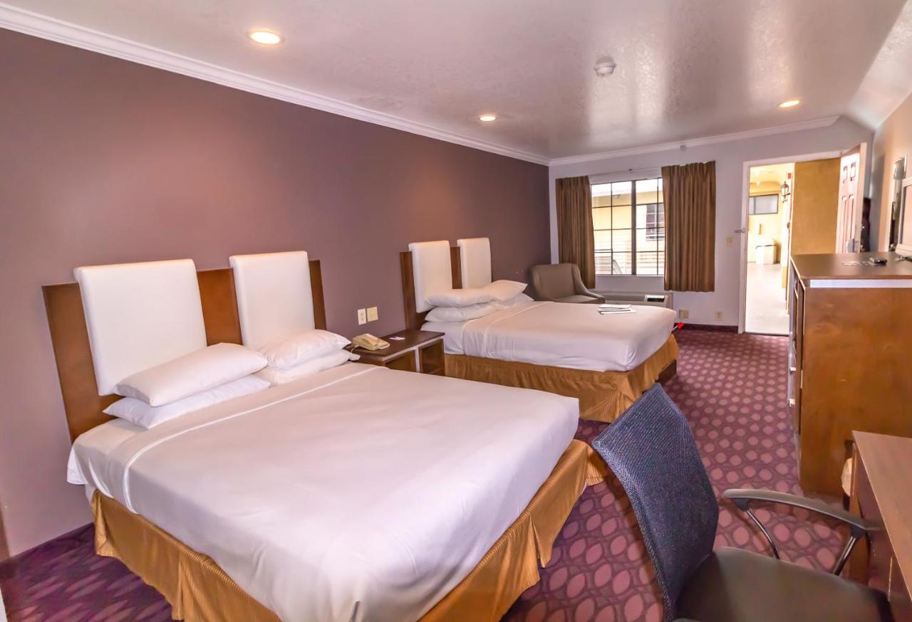 Two-Bedroom Suite at Hotel Pacific Manhattan Beach