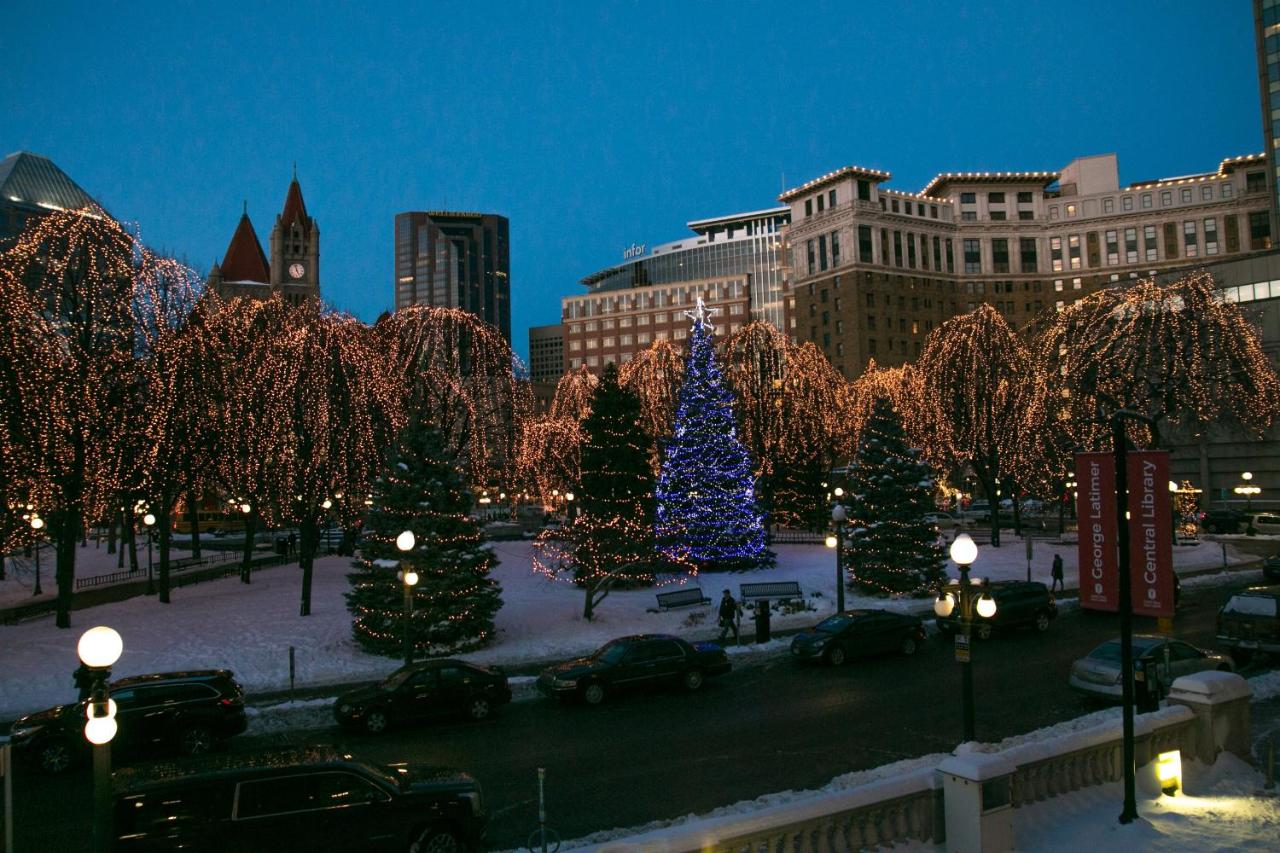 | Holiday Inn St. Paul Downtown, an IHG Hotel