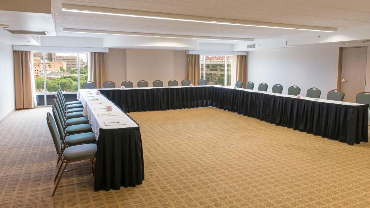 | Holiday Inn St. Paul Downtown, an IHG Hotel