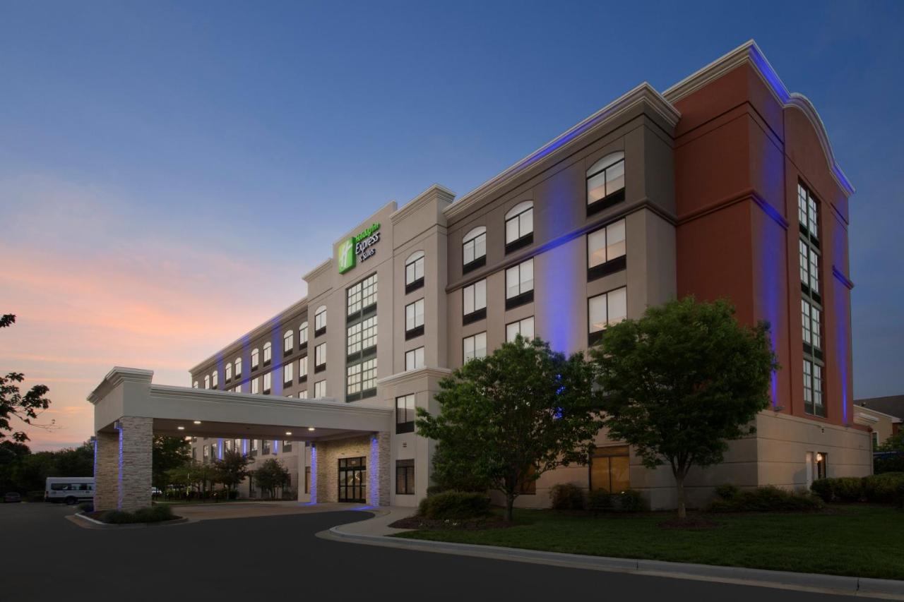  | Holiday Inn Express & Suites Baltimore - BWI Airport North, an IHG Hotel
