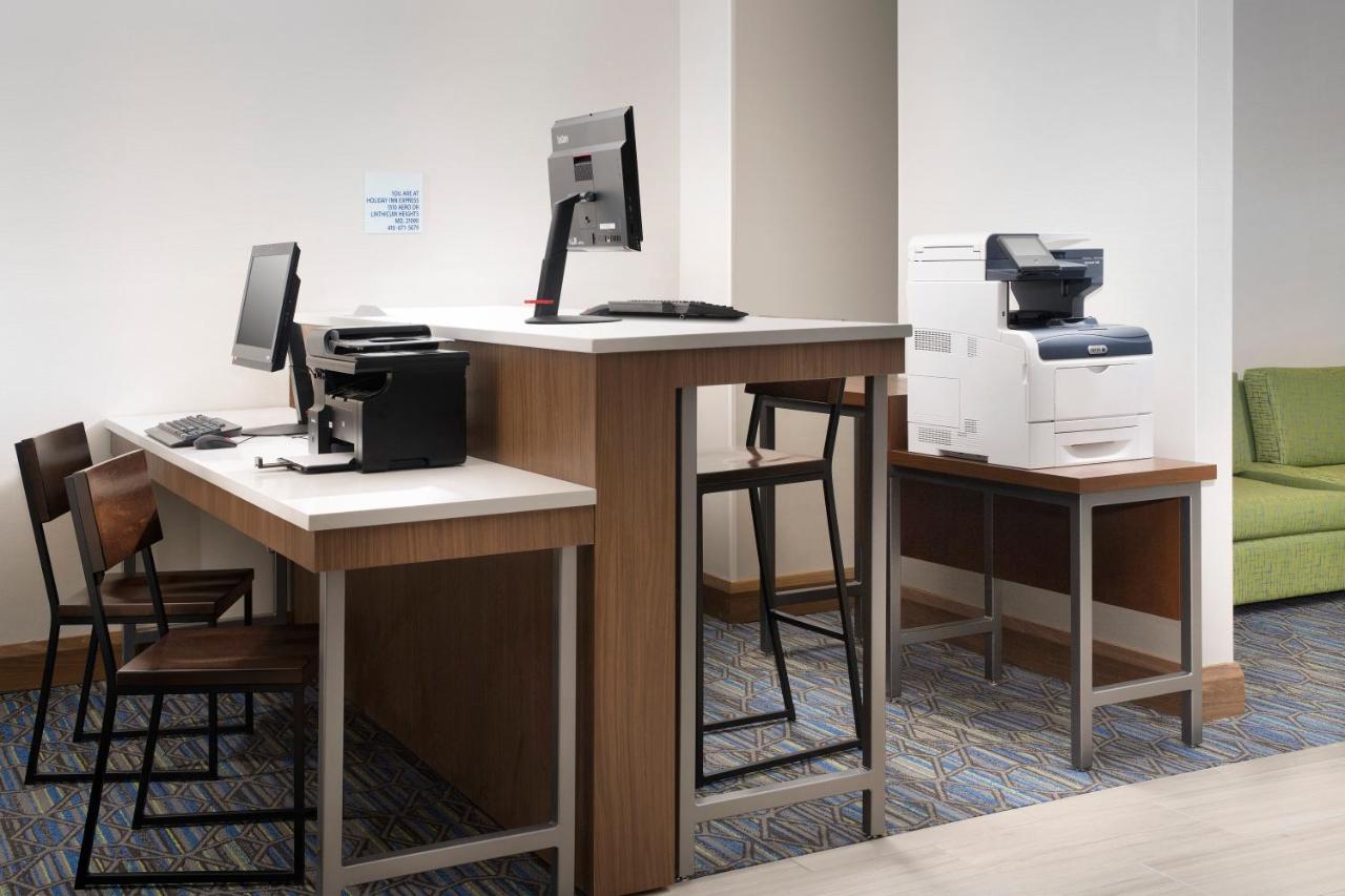  | Holiday Inn Express & Suites Baltimore - BWI Airport North, an IHG Hotel