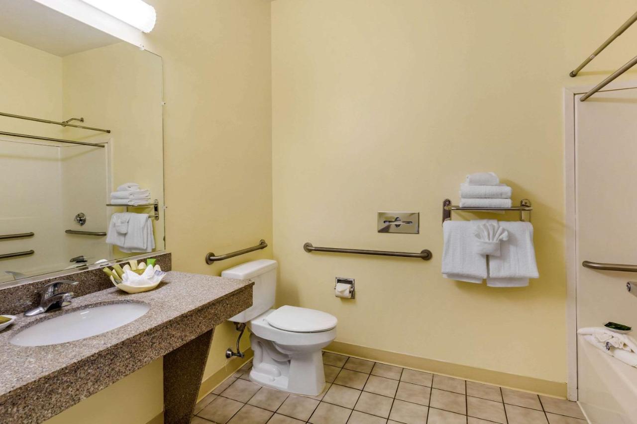 | The Carriage House Inn Newport, Ascend Hotel Collection