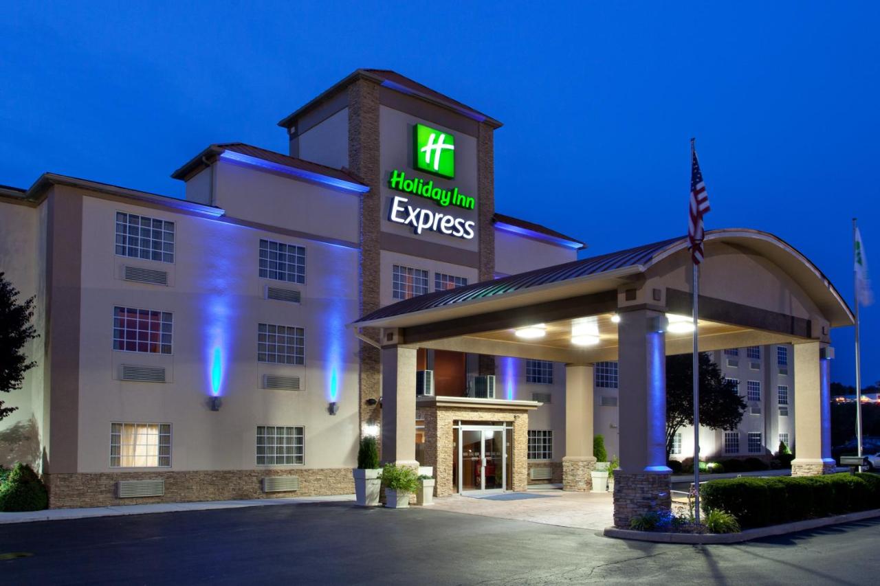  | Holiday Inn Express Murrysville - Delmont