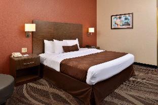 Room #28870914 at Best Western Plus University Inn