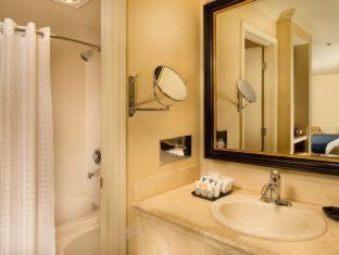 Room #36719723 at Best Western Plus Puyallup Hotel