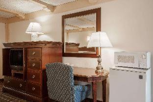 Room #46806418 at Knights Inn Greensburg