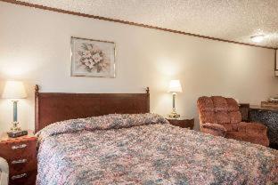 Room #46806421 at Knights Inn Greensburg