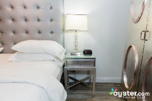 Room #5668620 at L.A. Sky Boutique Hotel